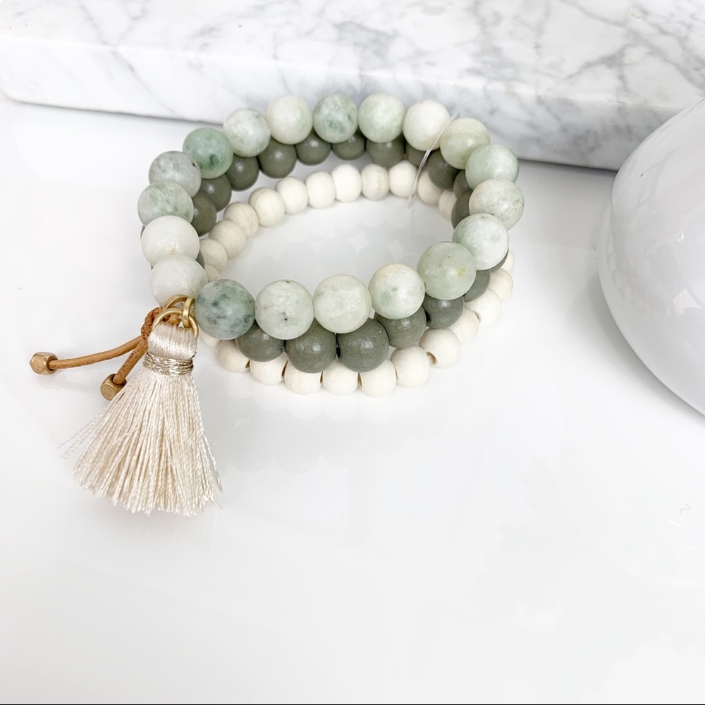 LAST ONE! Wood w/ Natural Stone Bead Bracelet Mint - Picture 3 of 6
